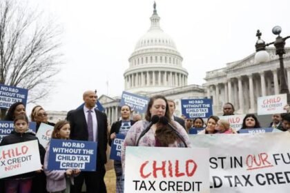 Congress announces main tax deal to amplify toddler tax credit